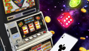 Explore the Thrills of Play Slots and Live Casino Gaming